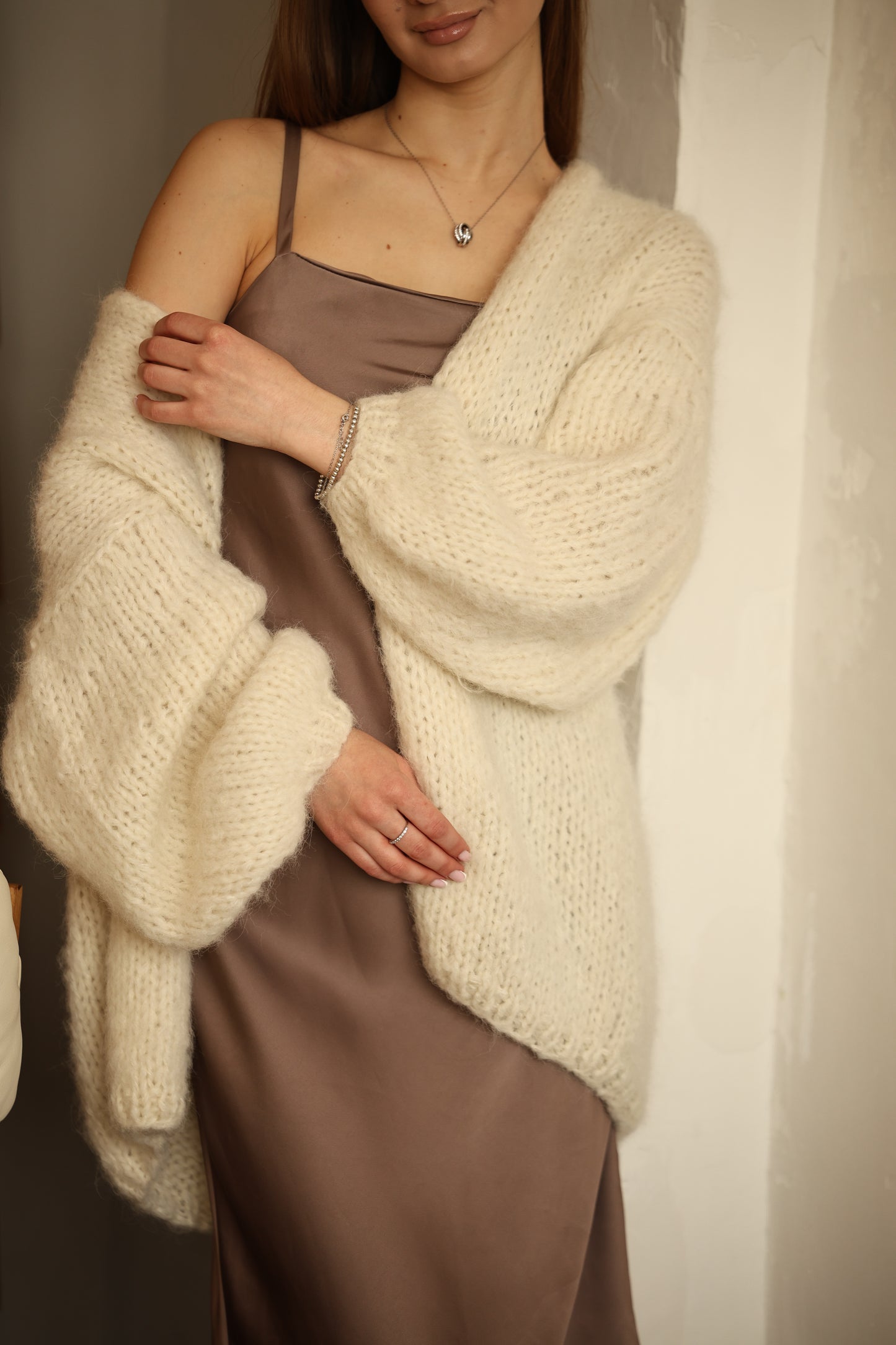 Luxurious Women's Handmade Oversized Alpaca Cardigan in Ivory with Balloon Sleeves